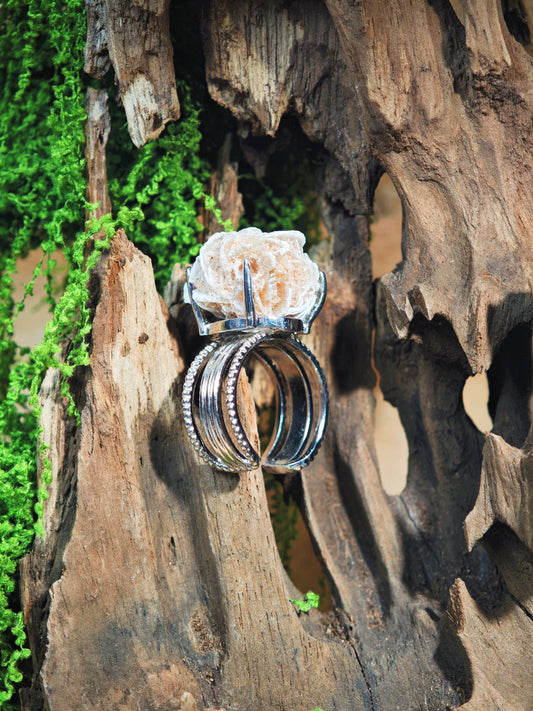 Desert Bloom – Raw Desert Rose Ring