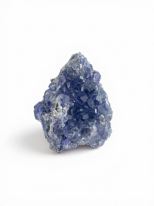 Tanzanite-colored Fluorite mineral specimen ring front view