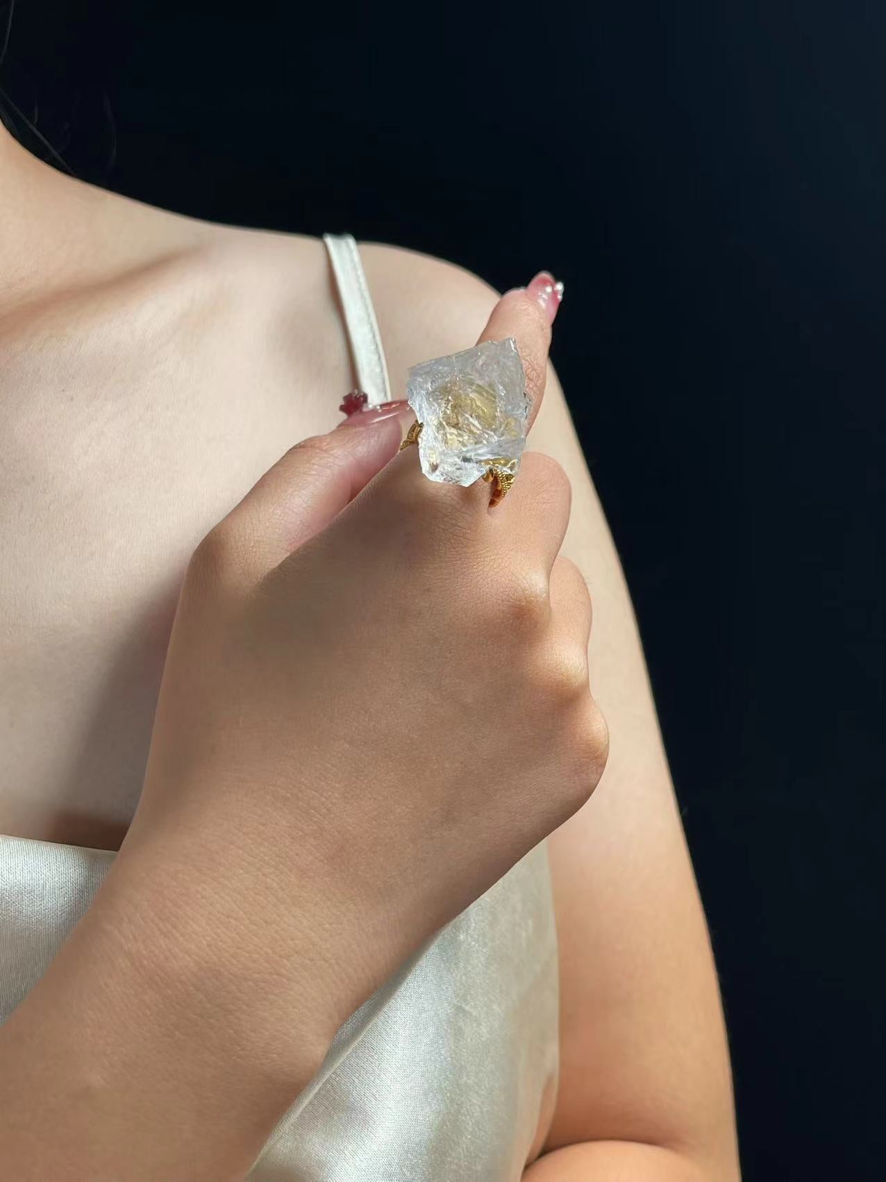 Raw Clear Quartz Ring