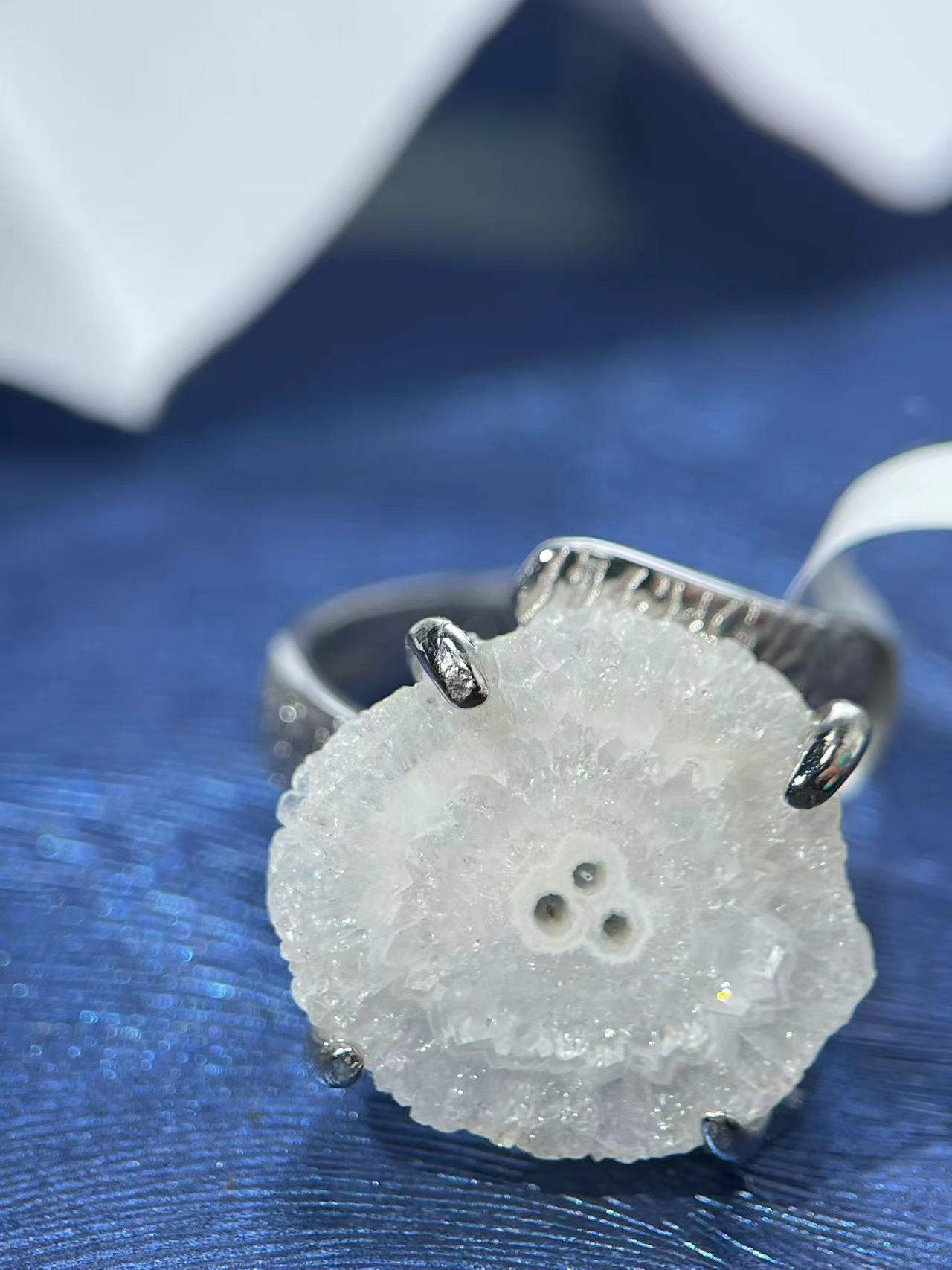 Sunflower Quartz Slice Ring